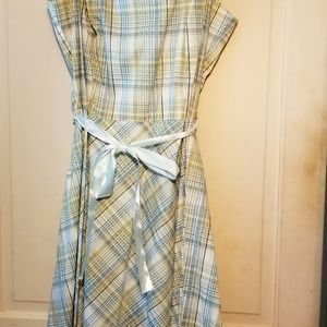 New with no tags plaid dress